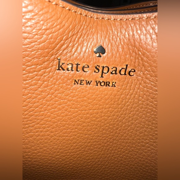 Kate Spades Dumpling bag - Picture 2 of 10